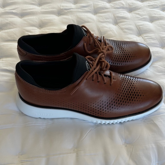 NWOB Cole Haan Brown Leather Oxford sz 9 - Picture 2 of 8